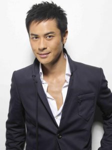 谁是《步步惊心》八王爷的演员？郑嘉颖
