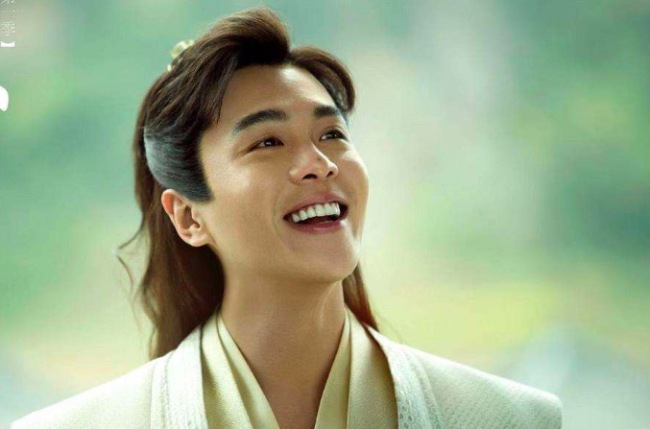 师徒二搭了！张若昀真的把宁理绑去拍《庆余年2》了 “双向奔赴”让人期待