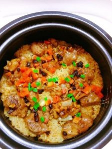 ​怎样做煲仔饭好吃又简单？电饭煲怎样做煲仔饭