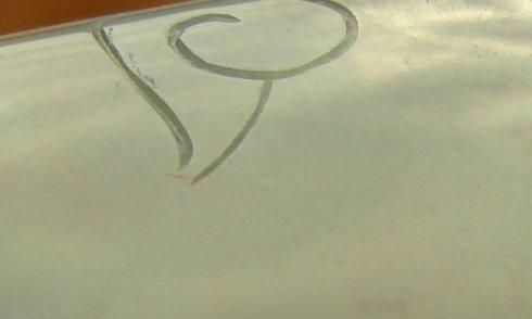 怎么鉴别翡翠是否注胶(如何鉴别注胶翡翠玉镯)-第2张图片-