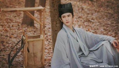 ​弱冠之年是多少岁，指男子二十岁(古代男子二十岁要进行加冠礼)