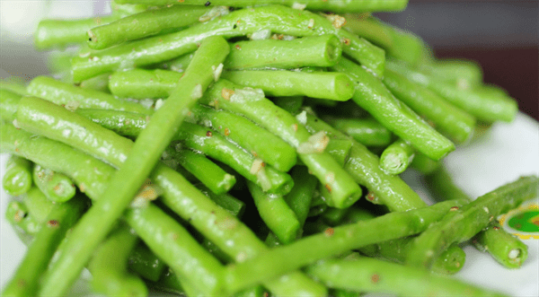 豇豆是什么(豇豆和豆角是一个东西吗)