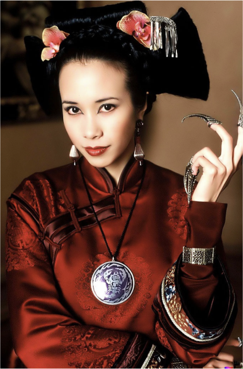 莫文蔚（Karen Mok）——多元才华的艺术之美｜明星写真