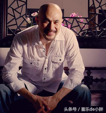 娱乐圈10位光头男明星，“另类”的相貌更能让观众记住他们
