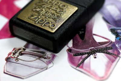​名牌火机zippo的价格(美国zippo打火机多少钱一个)