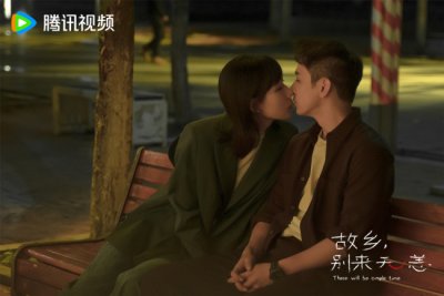 ​《故乡，别来无恙》收官发宝藏演员特辑