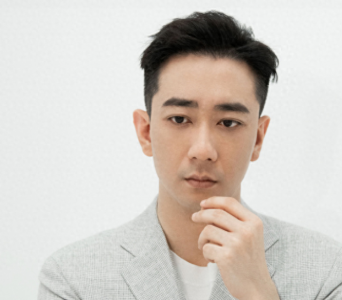 ​从“意气风发”到“销声匿迹”，王自健经历了什么？