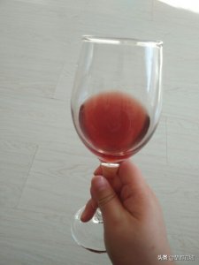 ​在家做葡萄酒的简单方法，成本低，口感特别好