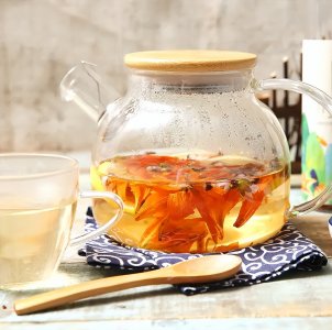 ​睡眠不好喝什么茶比较有效（“睡得好”的人，往往都喜欢喝这4款“安神茶”，