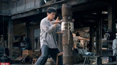 ​盘点成龙拍过的5部低分烂片，你看过哪几部？