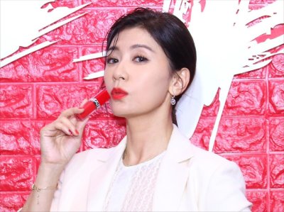 ​贾静雯演过所有电视剧(女神贾静雯影视剧照合集)