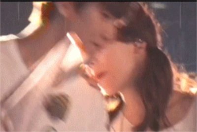 ​金泰妍边伯贤真的在一起过吗(带你回顾金泰妍和边伯贤的恋情)