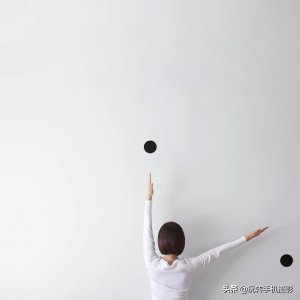 ​拍照摆pose还是摆pose（拍照摆pose还是摆pose的说说）
