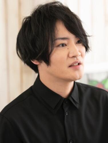 细谷佳正海报