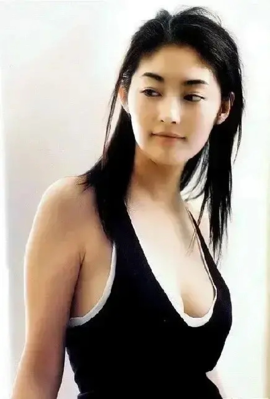 常盘贵子：日剧女王超冻龄美貌