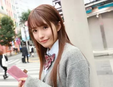 ​被压力打垮的乙白さやか写真分享，可惜了这位长腿妹子！