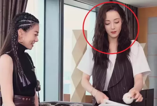 程晓玥爸爸干嘛的（程晓玥的身世）