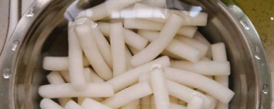 ​年糕冷水煮吗 煮年糕用热水还是凉水