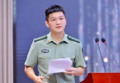 ​樊振东个人资料简介及家世 在八一队成长起来的樊振东介绍