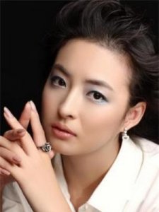 ​吴紫彤个人资料
