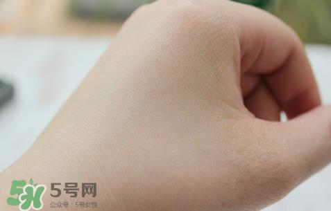 赫莲娜悦活蓄能新肌水怎么样 绿宝瓶蓄能新肌水好用吗