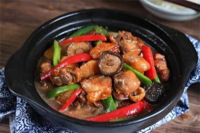 ​冬菇焖鸡的做法 冬菇怎么吃