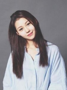 ​阿丽亚个人资料