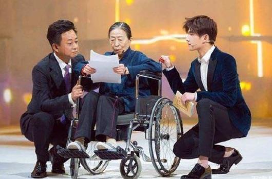 娱乐张少华为何被称为“先生”？张少华老师是因为什么原因去世的？  1