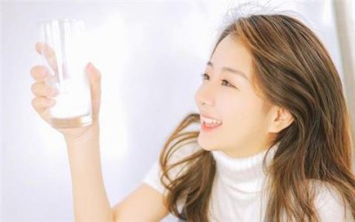 ​如何追狮子座女生聊天 用好这些让她主动找你聊天