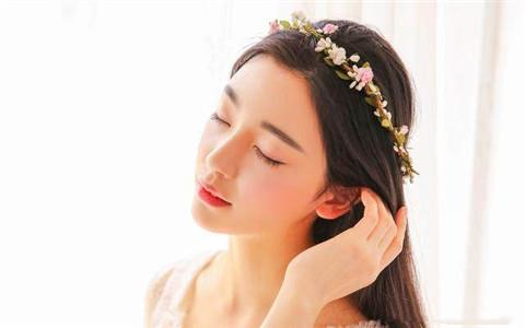 如何处理与女友的关系问题：复合还是争吵？