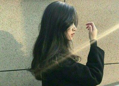 和高冷的女生约会有哪些技巧1