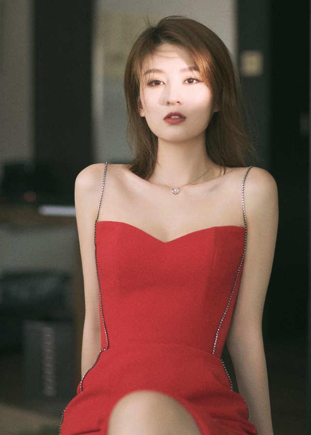 《嫣语赋》官宣，女主角是乔欣，男主角是戏好人不红的他