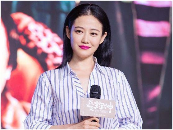 《我不是药神》献身大跳钢管舞，性感撩人，本色出演令人动容