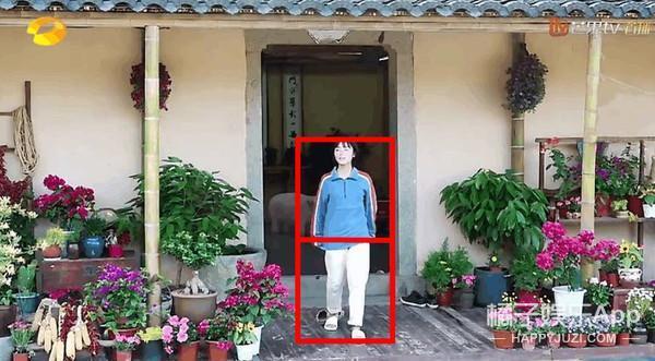 为什么网友质疑沈月身高没有160？