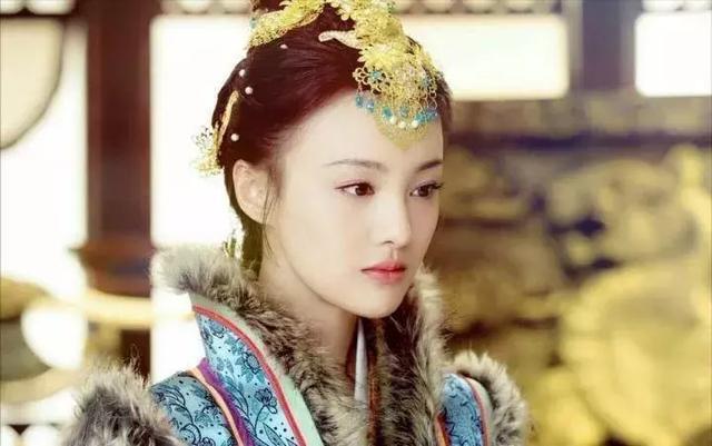 女星间的斗争：小S吐槽郑爽颜值不再，智商低，郑爽用年龄反击
