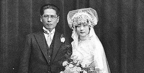 她太漂亮，使民国高官一见倾心，抛弃首富女儿，执意娶她终成贵妇