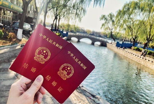 这届“了不起”的后浪：带着棱角在职场奔涌