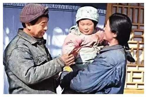 北大学霸王青松，携妻隐居深山11年，花光350万积蓄，后来如何？