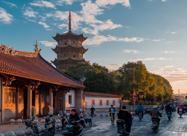 福建泉州最具魅力的网红街，保留着大量的古建筑，还曾登上过央视