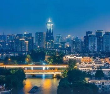 ​迷一般的杭州商业：网红店难活，高端mall赚翻