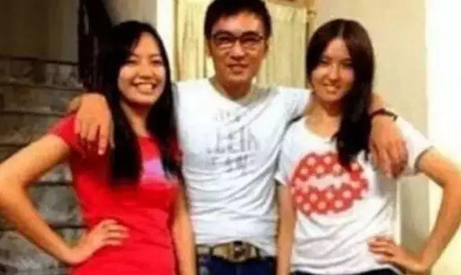 低调了很多年的焦恩俊被撕了，原因是他发了一条微博寻女。