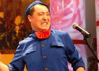 赵本山得意高徒，曾被央视主持人当众轰下台，如今生活风生水起！