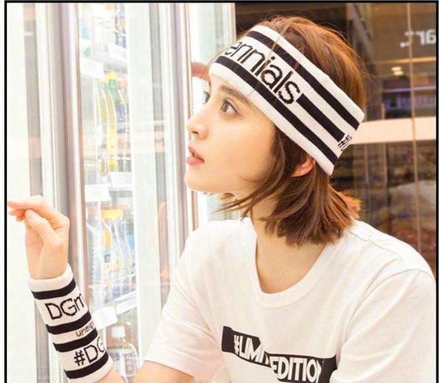 古力娜扎：杏棕色lob头，美人不二法则