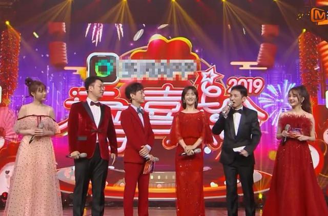吴昕回应缺席元宵晚会原因，快乐家族只一人评论，吴昕回复很心酸