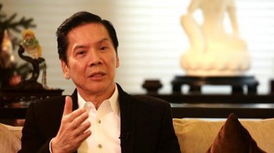 ​长相略显凶恶的向太到底凭借什么让向华强迷恋至此？