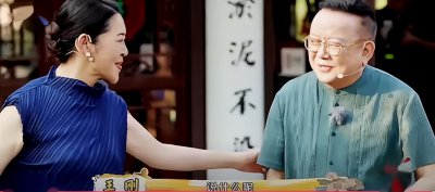 ​倪萍：和王文澜离婚后，带着残疾的儿子改嫁，如今婚姻状况如何？
