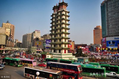 ​朗悦公园茂开业，超40万方商业争宠高新区，人不够用了！