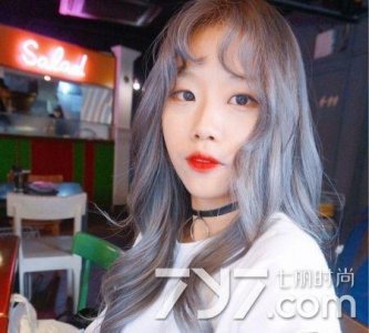 ​雾灰色头发图片 尽显新潮流
