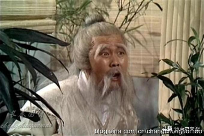 83版《射雕英雄传》“老顽童”近照，心宽体胖晚年生活快乐自在