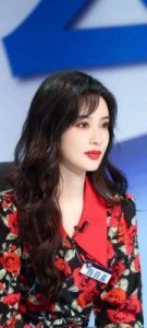 ​《九重紫》：双重生女主窦昭的逆袭与爱情之路分析